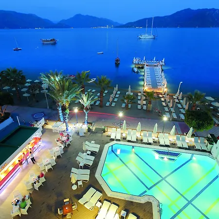 호텔 Cettia (adults Only) 4*