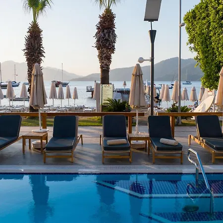 Cettia (adults Only) 4* مرمريس