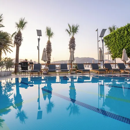 Cettia (adults Only) 4*
